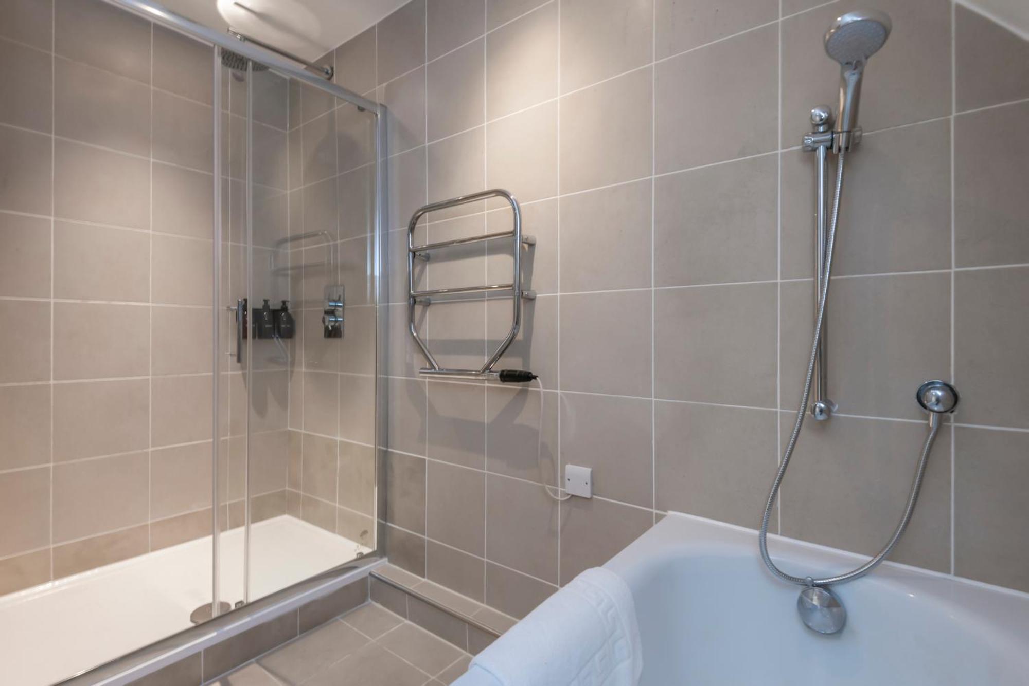 The Loft - Spacious Luxury 2 Bed 2 Bath With Free Secure Parking And Tube Close By Londres Exterior foto